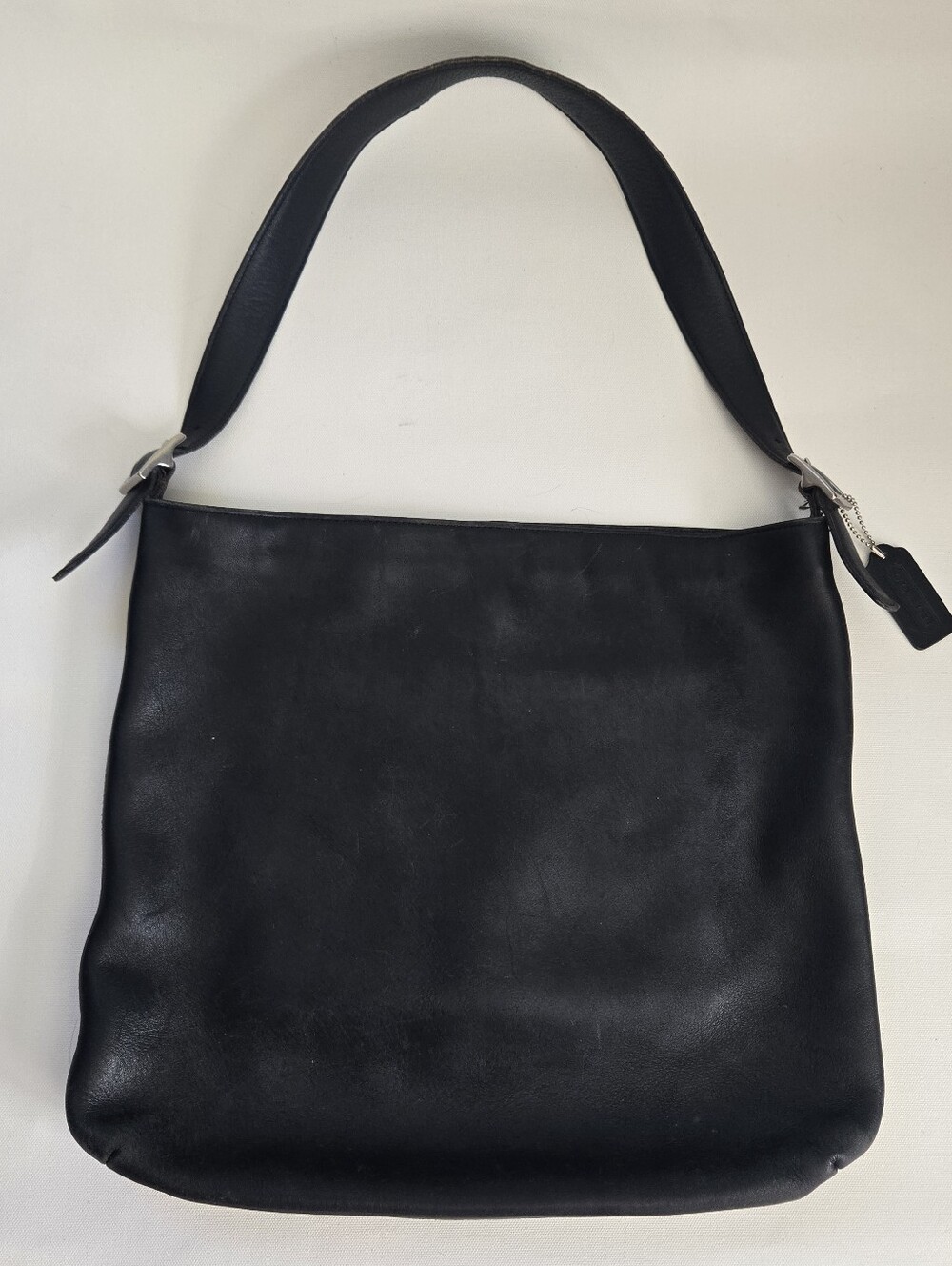 Vintage COACH Classic Black Leather Shoulder Bag Tote